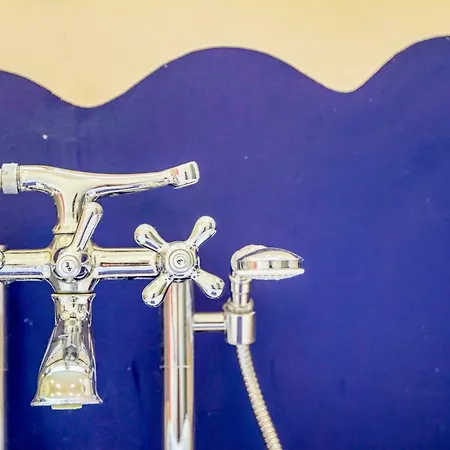 Luxrent Castello 都灵