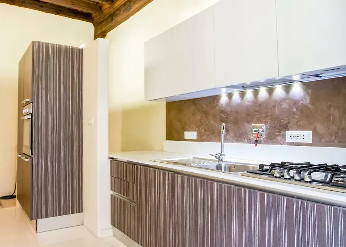 Апартаменты Luxrent Castello
